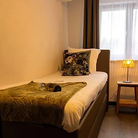 De Heren Hotel Valkenburg (South Holland)